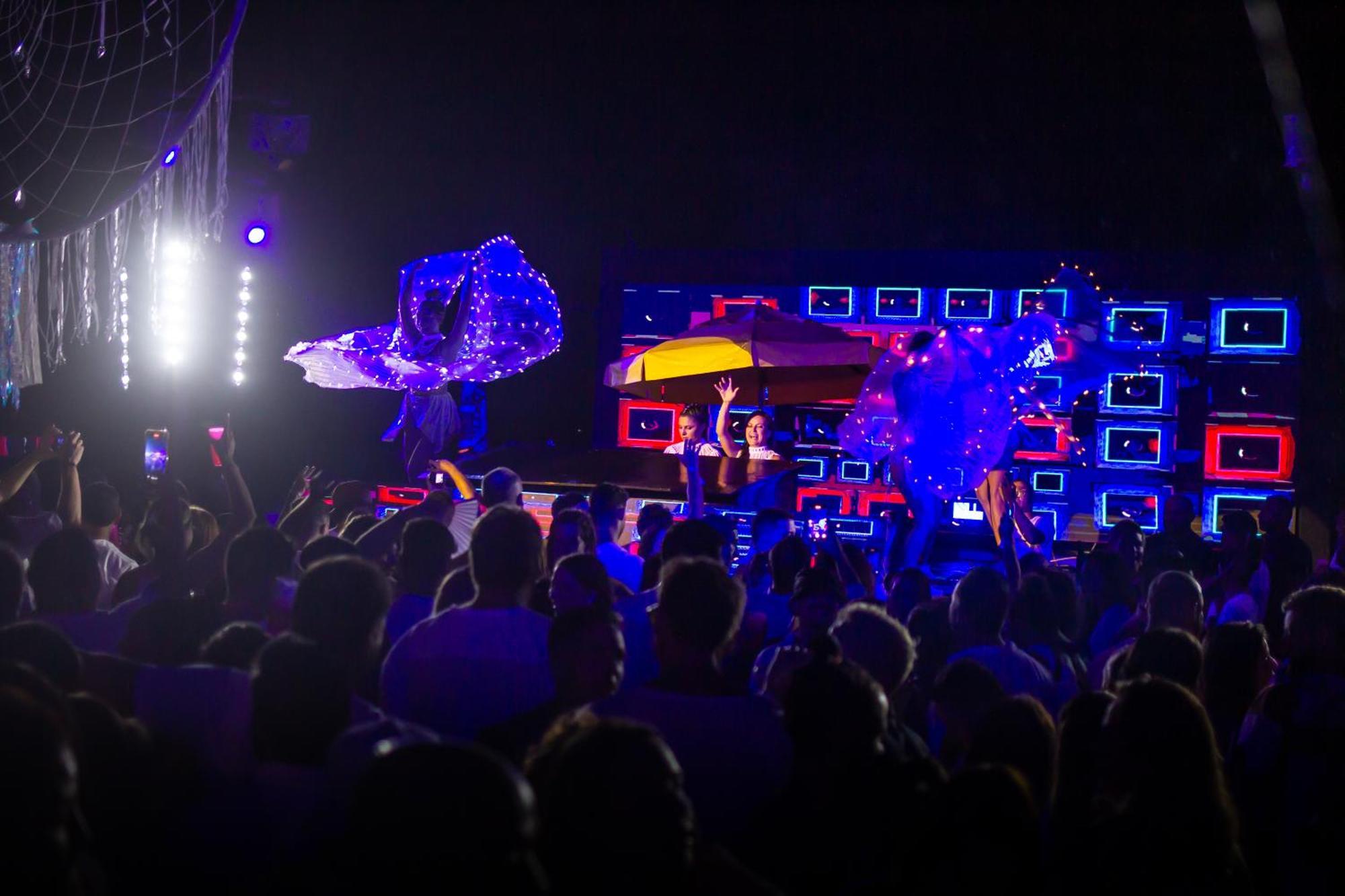 Cafe Jeri Hotel Jijoca de Jericoacoara Ngoại thất bức ảnh The stage at the 2011 edition of the festival